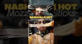 Nashville Hot Mozzarella Sticks #mozzarella #cheesepull #mozzarellasticks #kingzaza #lilyburger