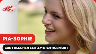 Pia Sophie Zur falschen Zeit am richtigen Ort (Offizielles Musikvideo)